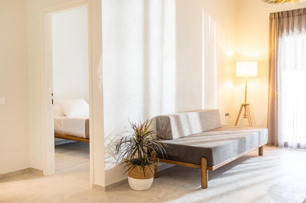 Ksanemos Dohos Skiathos Suites מראה חיצוני תמונה