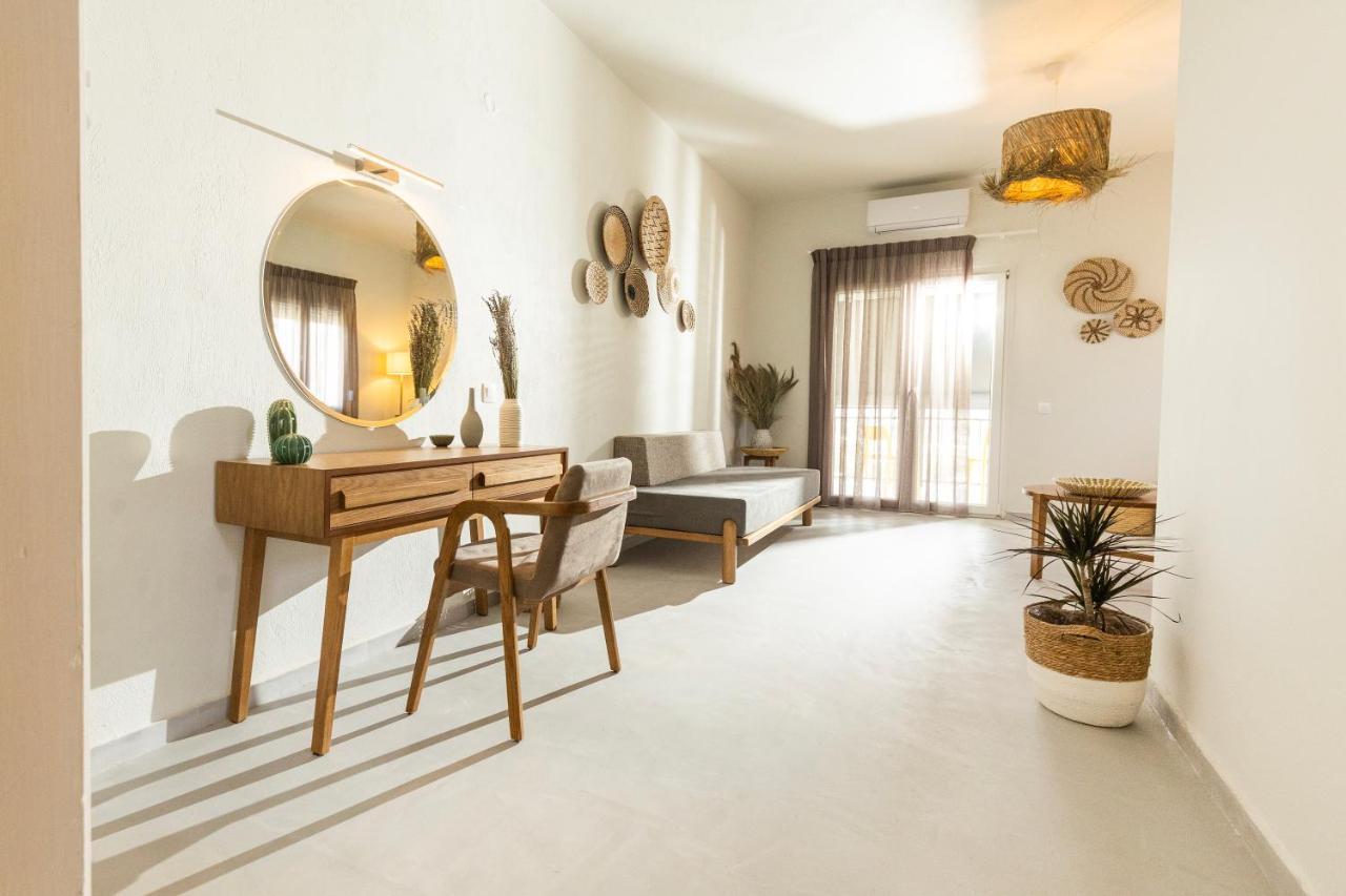 Ksanemos Dohos Skiathos Suites מראה חיצוני תמונה